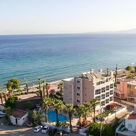 Holiday Hotel Kusadasi Exterior foto