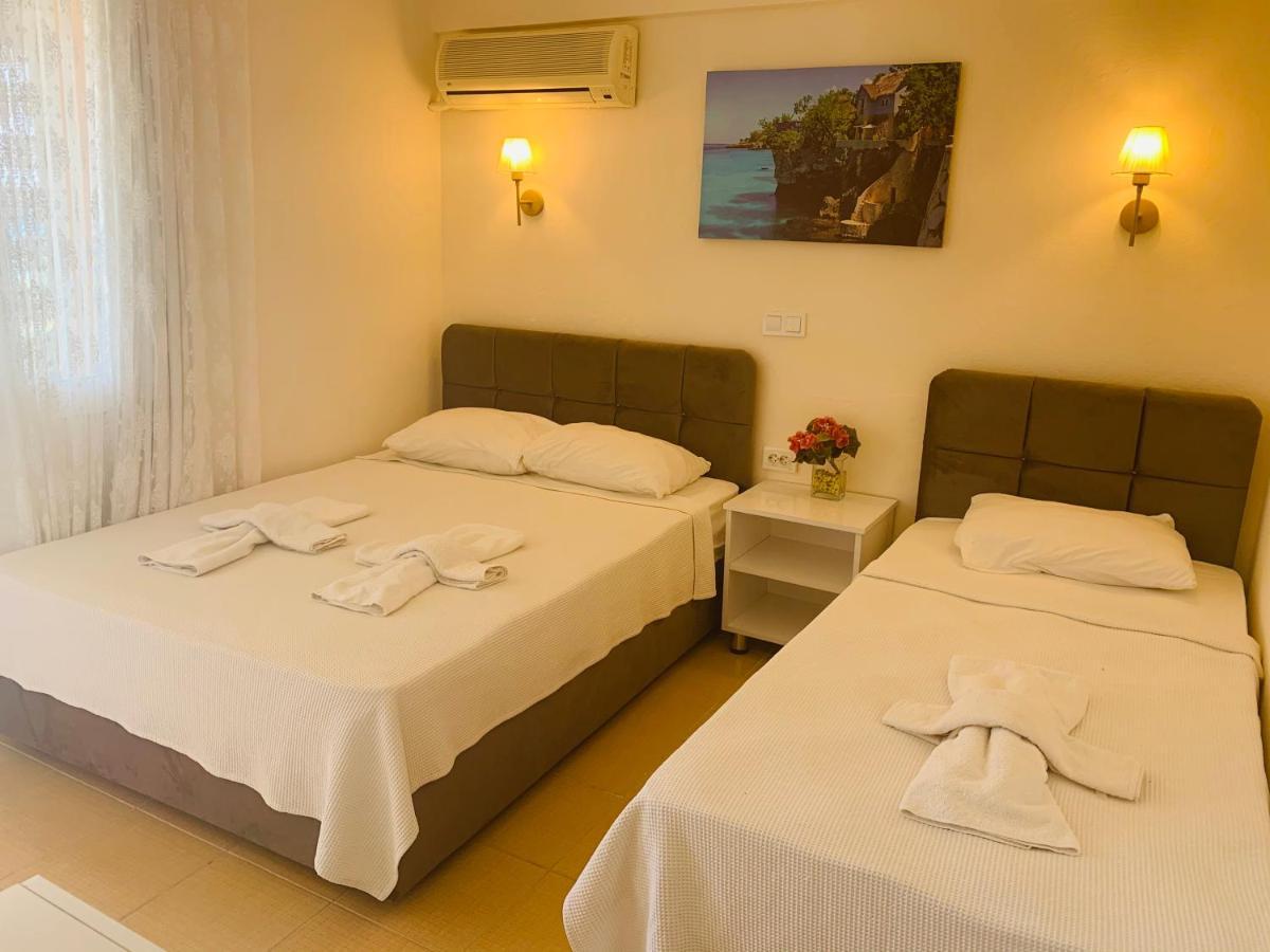 Holiday Hotel Kusadasi Exterior foto